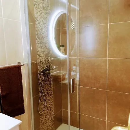 Lägenhet Celeste 250m De L'ocean Vue Panoramique